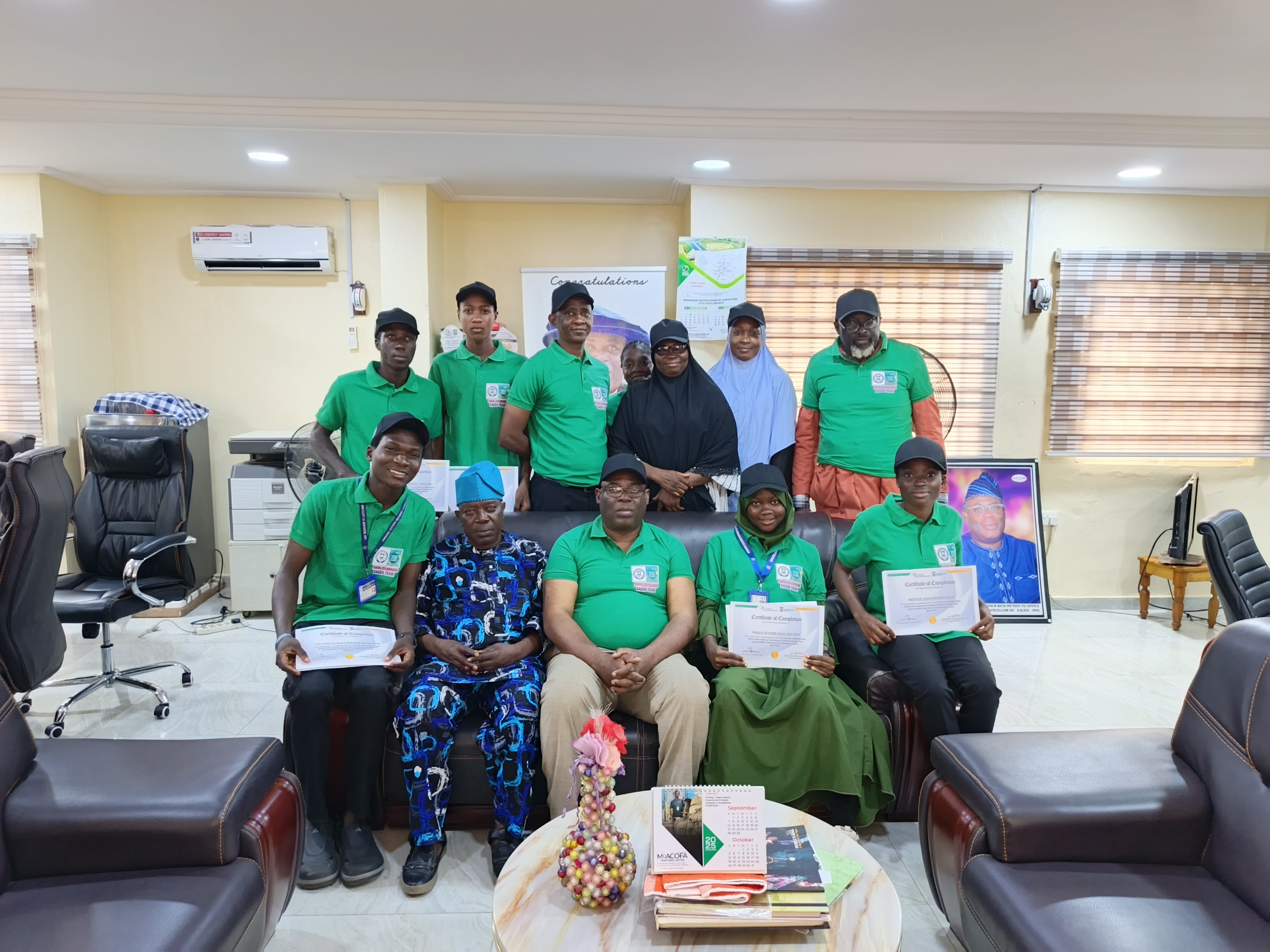 ALAYANDE VARSITY VICE-CHANCELLOR, \'LANRE OLANIYAN RECEIVES CESDA PROJECT PARTICIPANTS REPORT