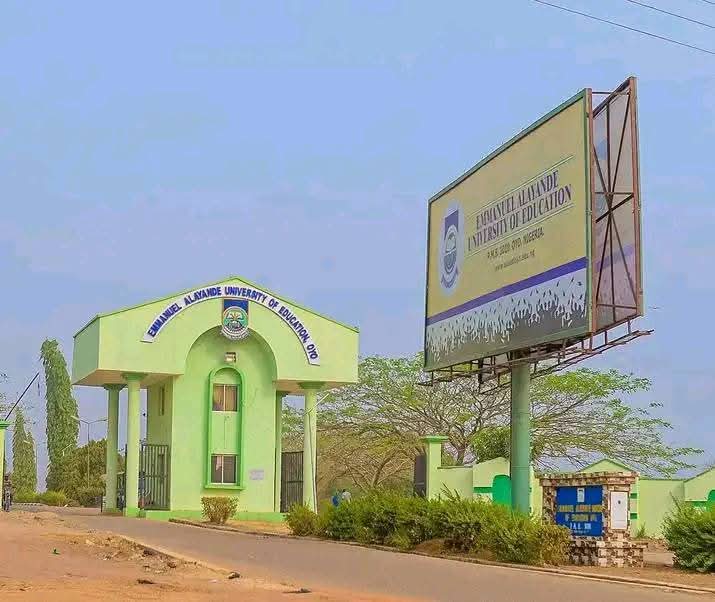 EMMANUEL ALAYANDE VARSITY HOLDS 2024/2025 MATRICULATION EXERCISE ON THURSDAY, 27 MARCH, 2025